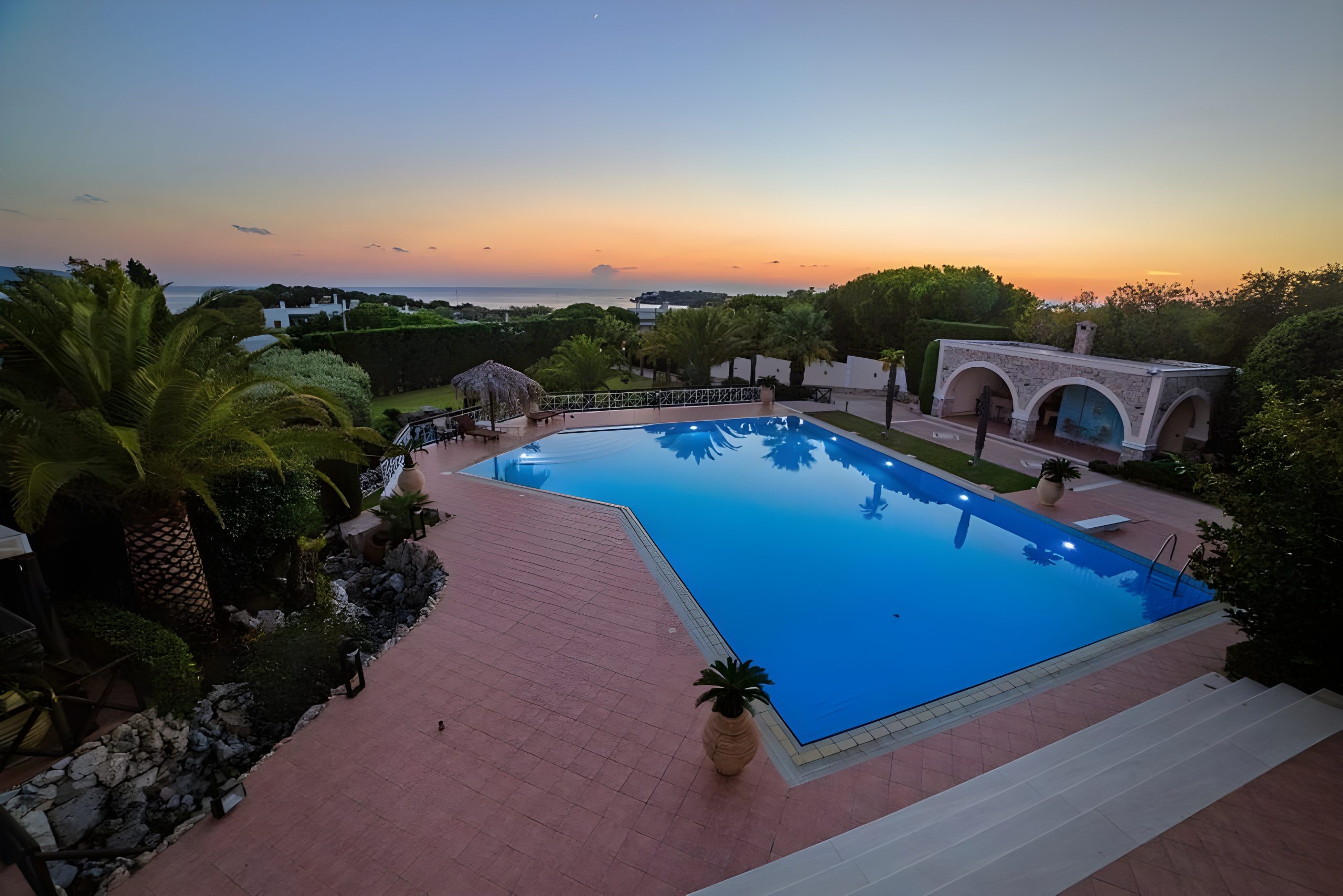 Pool and barbecue at Villa Sparta 4